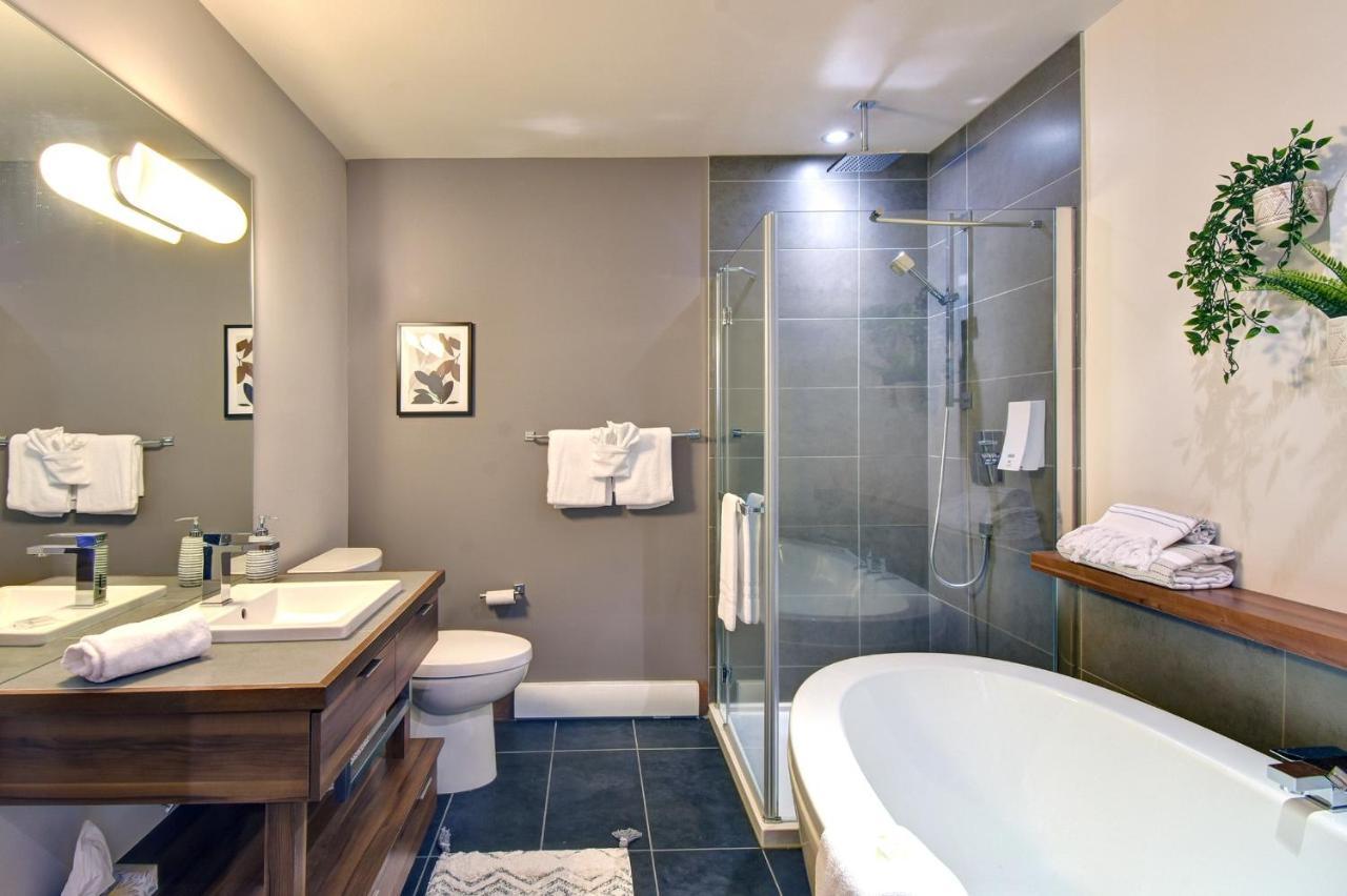 Premium Suite With Lake View And Resort Access Lac-Superieur Buitenkant foto